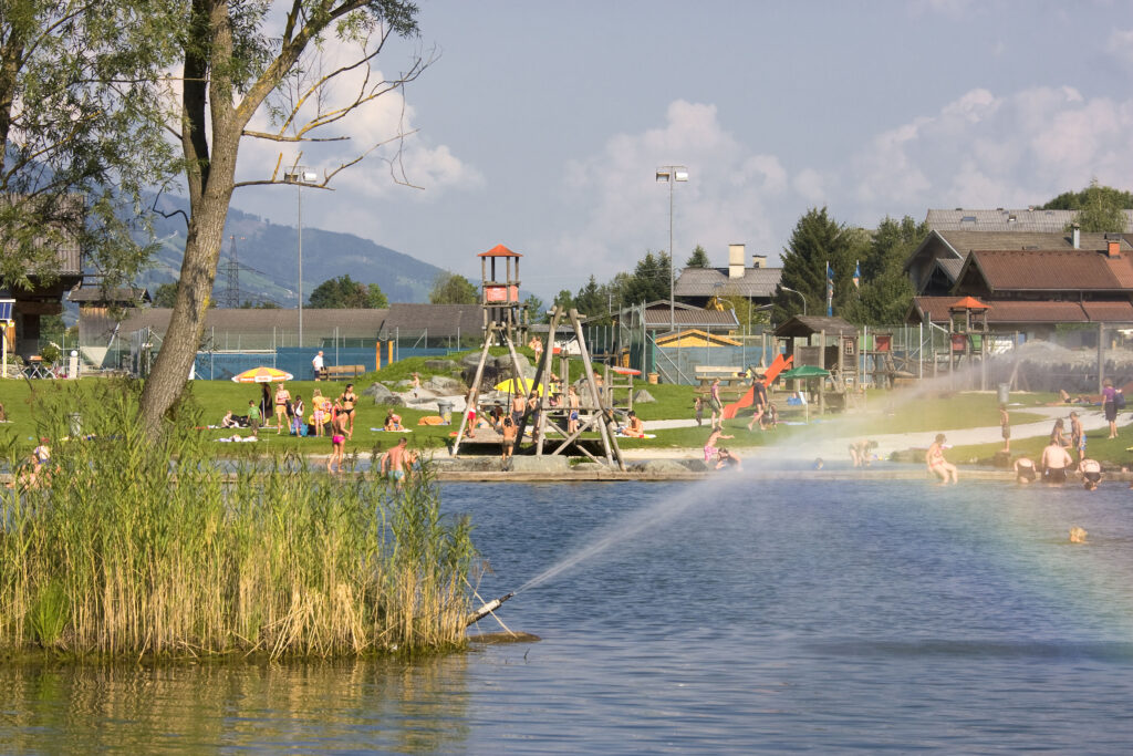 Badesee Hollersbach von Alpina Holiday