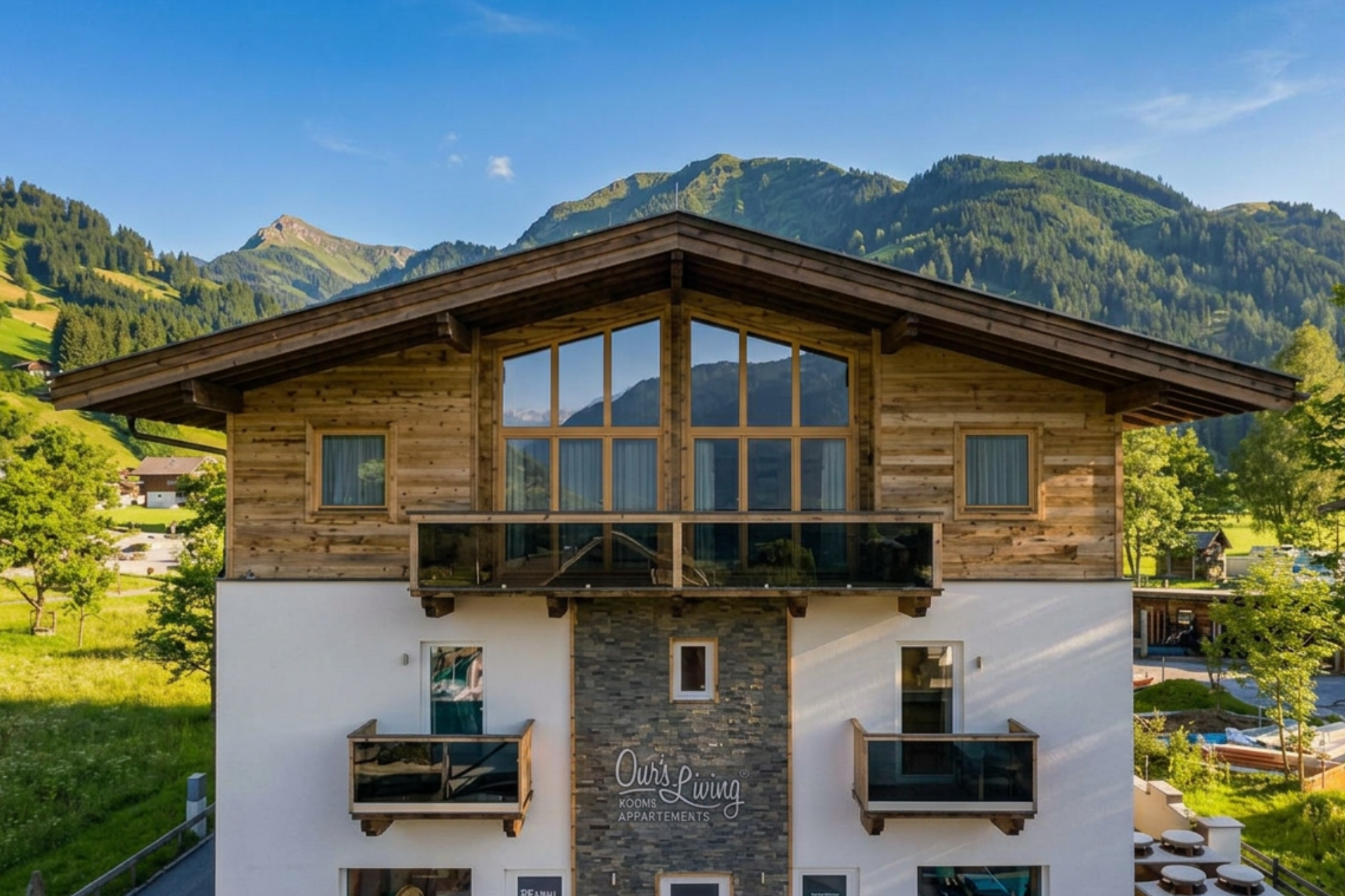 Center Penthouse_Sommer